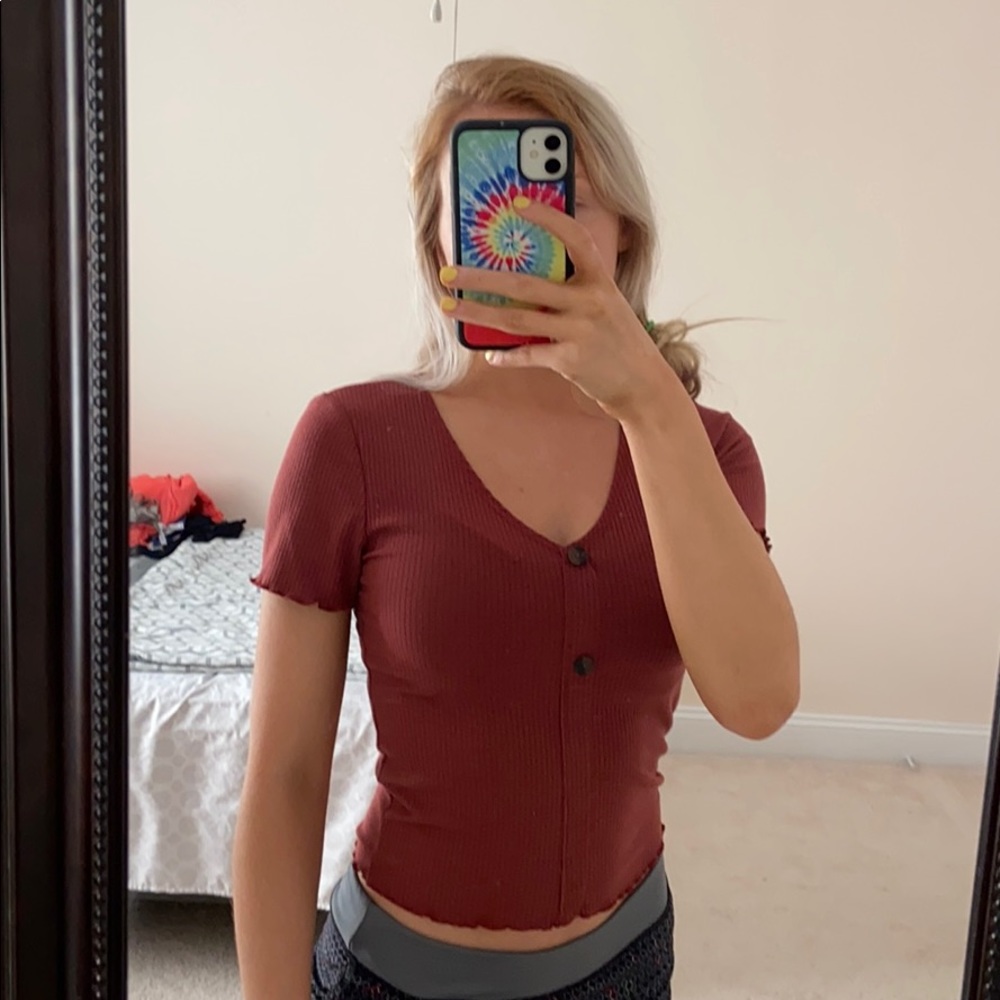 Crop top